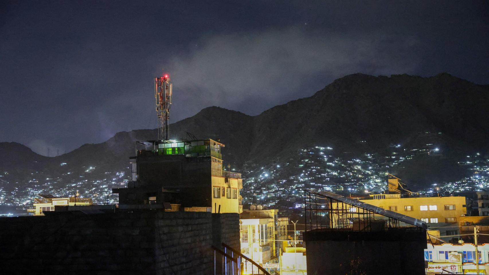 Al menos 400 muertos y 400 heridos en un ataque pakistaní contra un hospital de Kabul, según el gobierno talibán