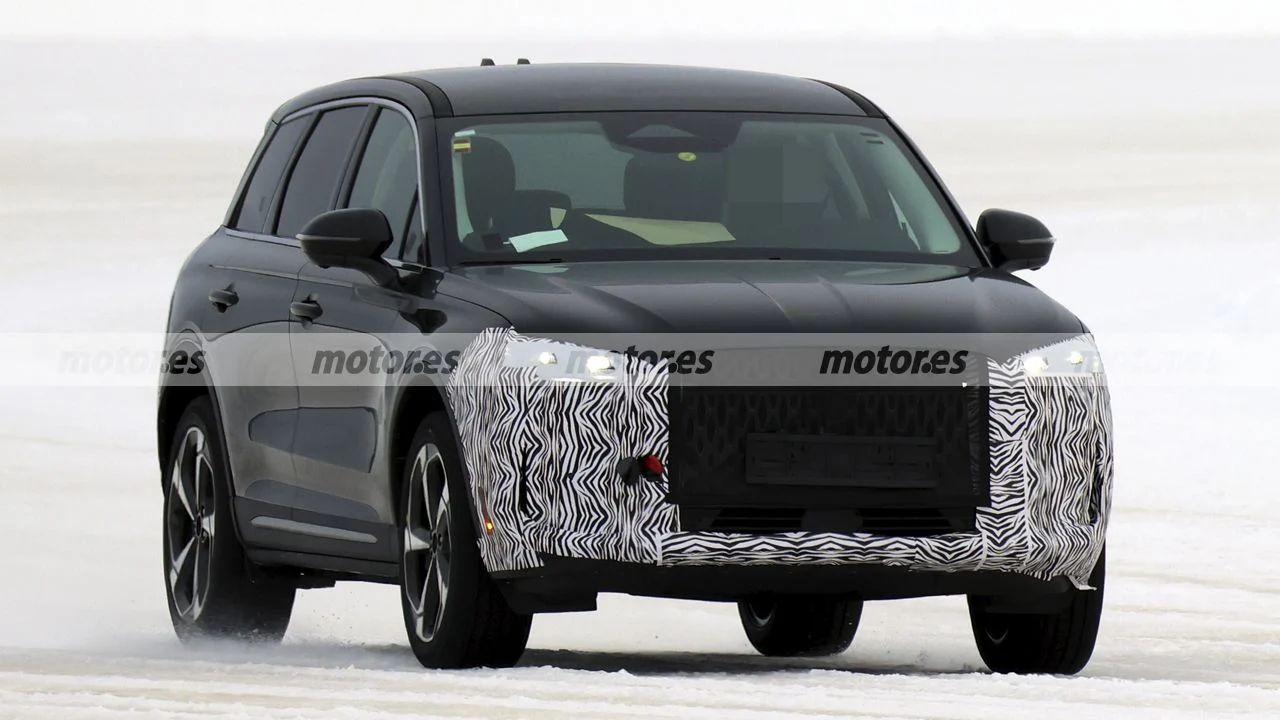 El Lincoln Corsair 2027 se deja ver en fotos espía, la evolución del SUV americano de lujo