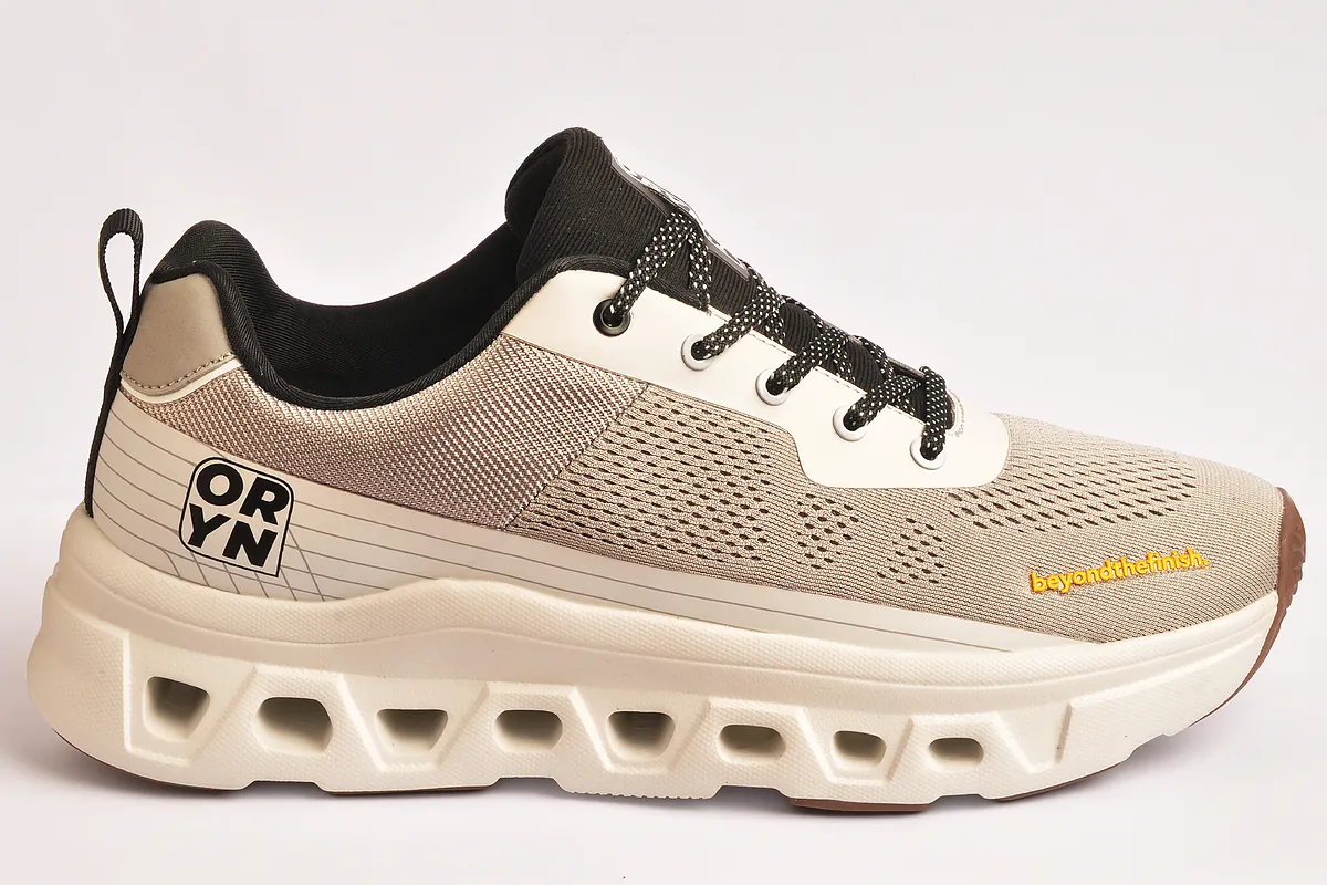 Oryn.1, las zapatillas híbridas que vienen con asesoramiento al entreno