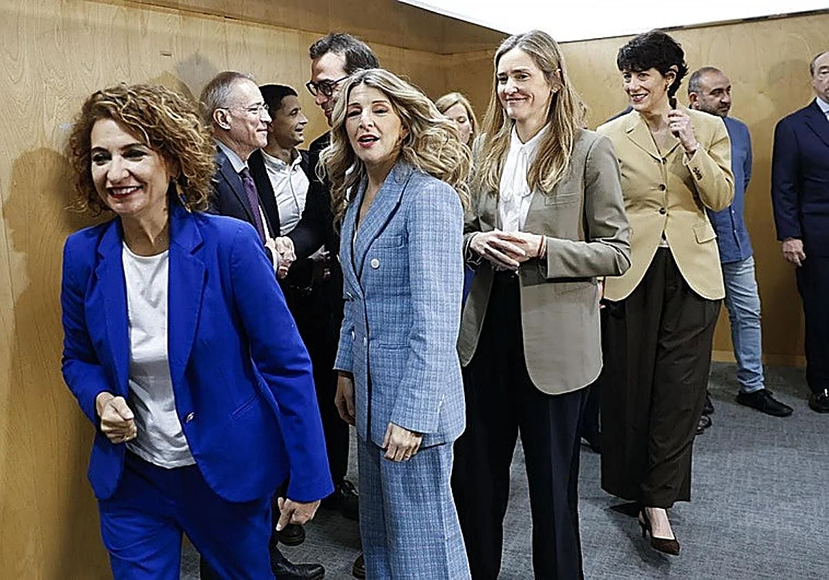 Spain's government to approve anti-crisis plan on Friday to curb Iran war impact