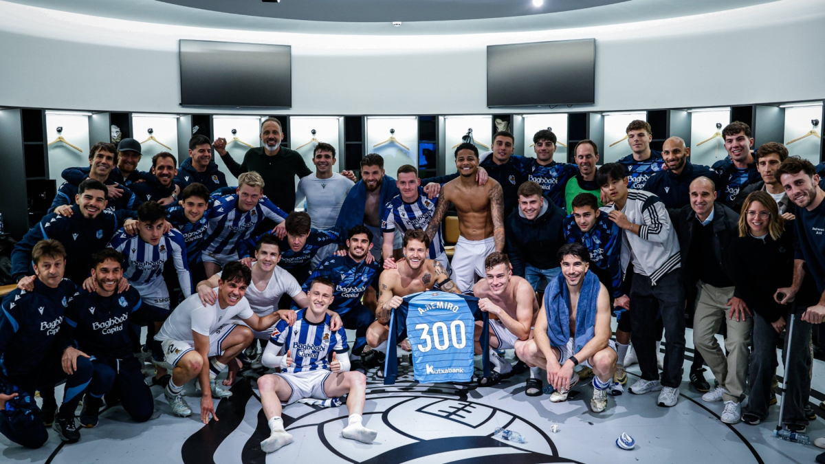 Remiro: "Lo que estoy viviendo en la Real es mucho mejor de cualquier cuento que podía haber escrito"