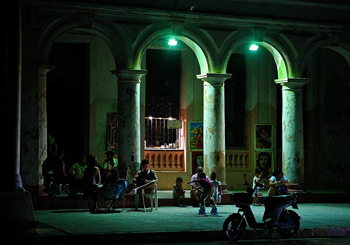 Cuba restablece progresivamente la electricidad tras el apagón masivo