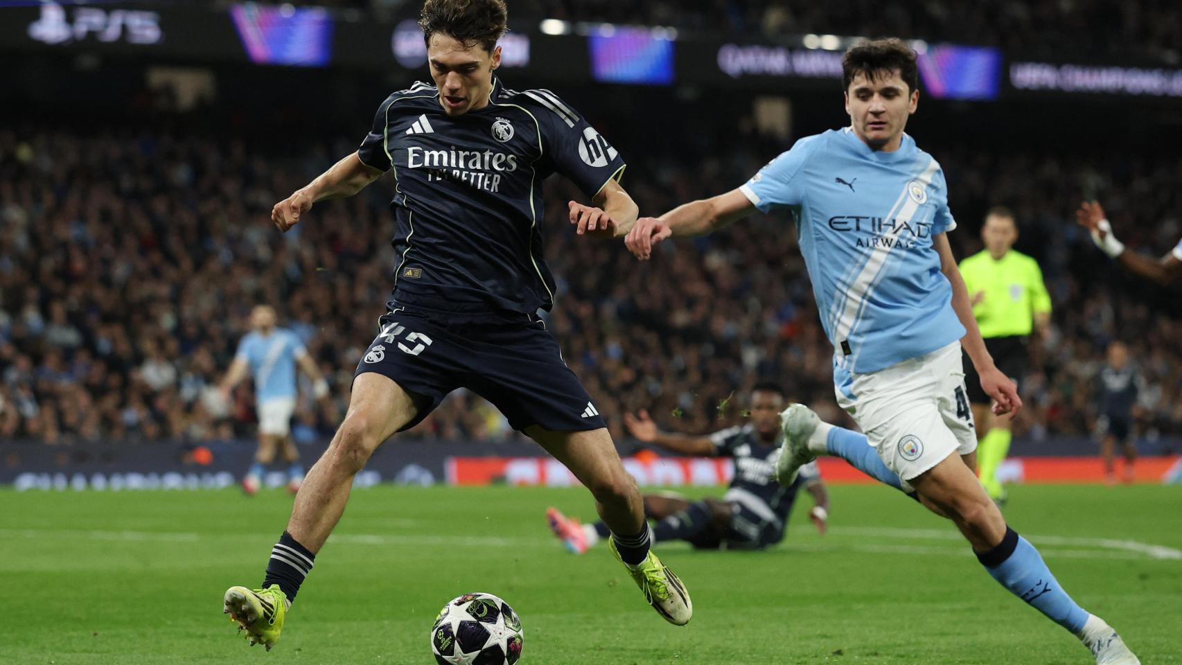 Manchester City - Real Madrid, fútbol hoy en directo | Gol de Vinicius y Haaland en el partido de octavos de Champions League