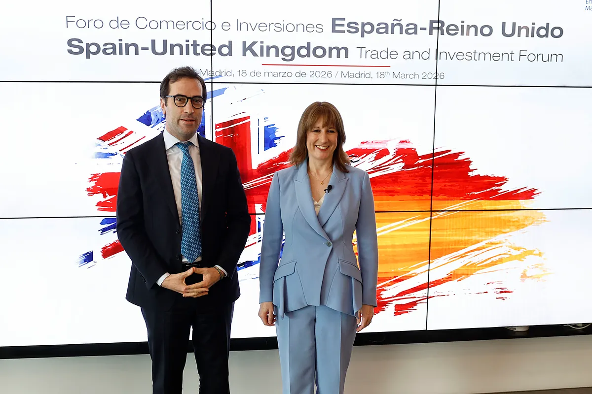 España y Reino Unido acuerdan agilizar los viajes de negocios y los traslados empresariales