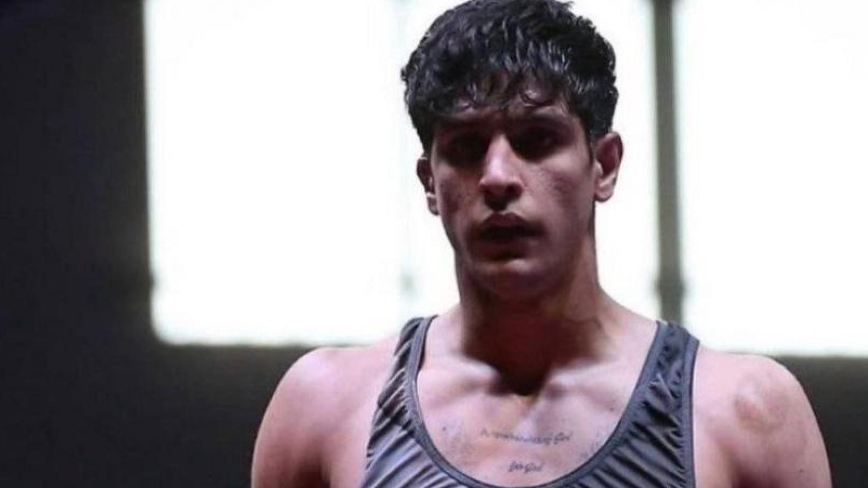 Irán ejecuta al joven luchador Saleh Mohammadi de 19 años: sus manifestaciones en contra del régimen fueron su condena