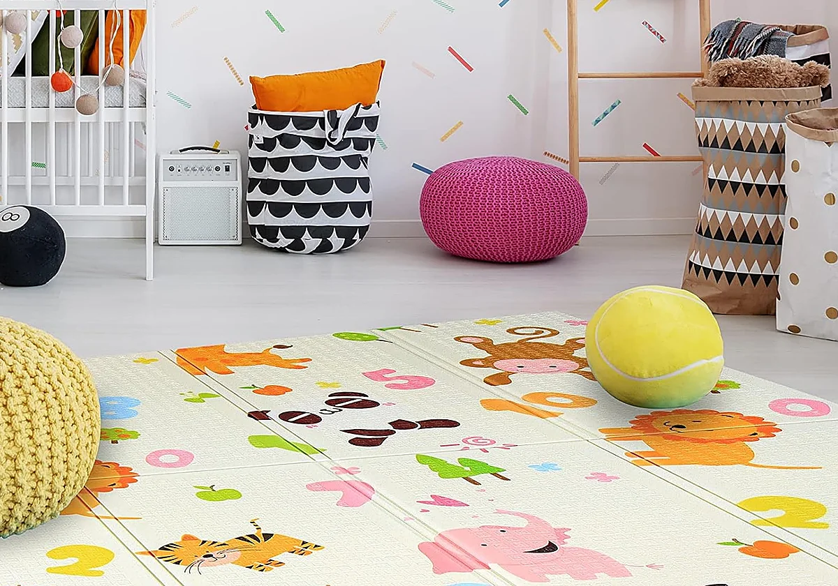 Las mejores alfombras acolchadas plegables para que tu bebé juegue cómodo y seguro