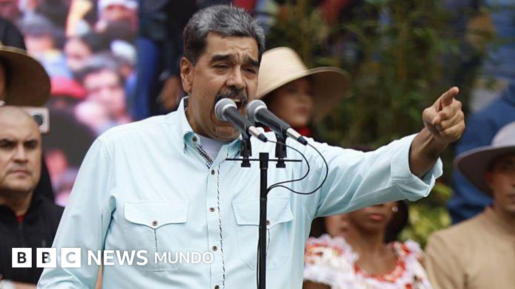 El gobierno de Venezuela califica de "robo descarado y acto de piratería" la incautación de un buque petrolero frente a sus costas por parte de EE.UU.