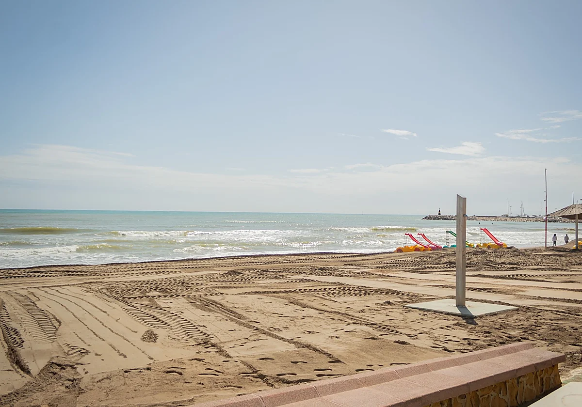 Town hall slams government delays as Torremolinos funds its own beach recovery