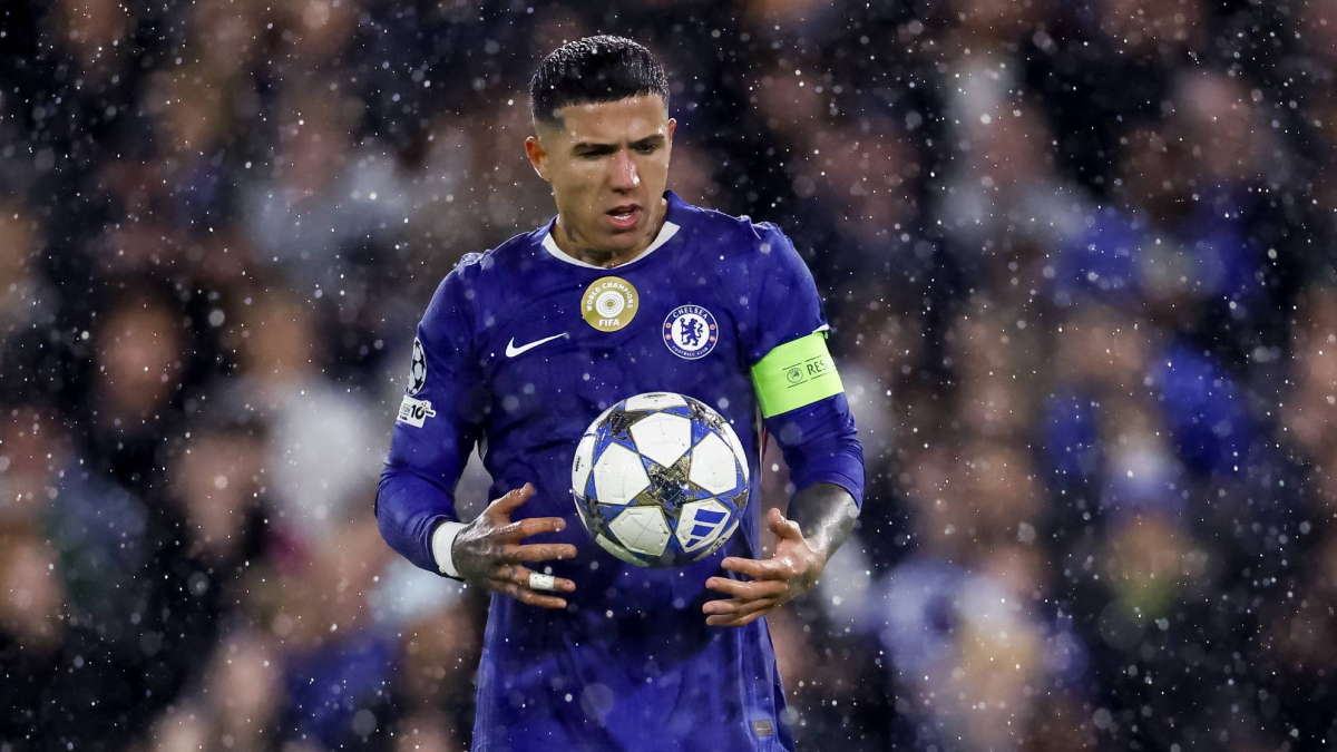 Rosenior zanja el futuro de Enzo Fernández