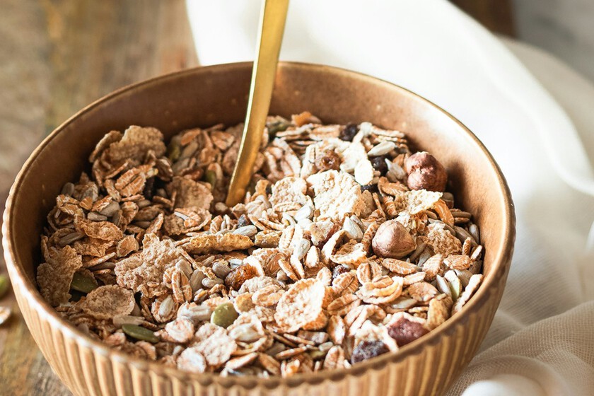 La avena ha quedado "apartada" a ser la reina de los desayunos. La ciencia cree que es más beneficiosa en la cena