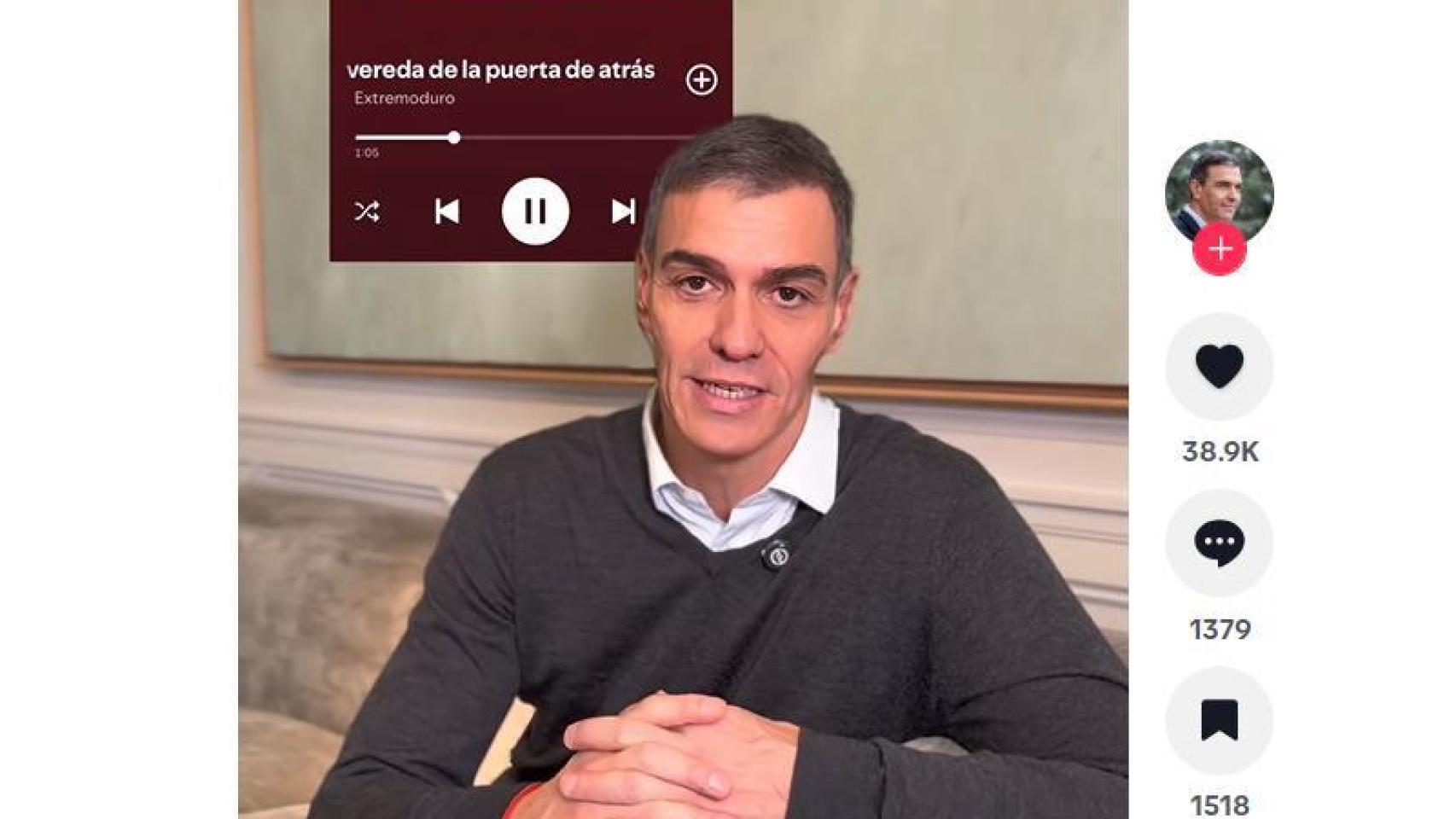La recomendación musical de Sánchez en pleno escándalo del Me Too socialista: "Que me entierren con la picha por fuera"
