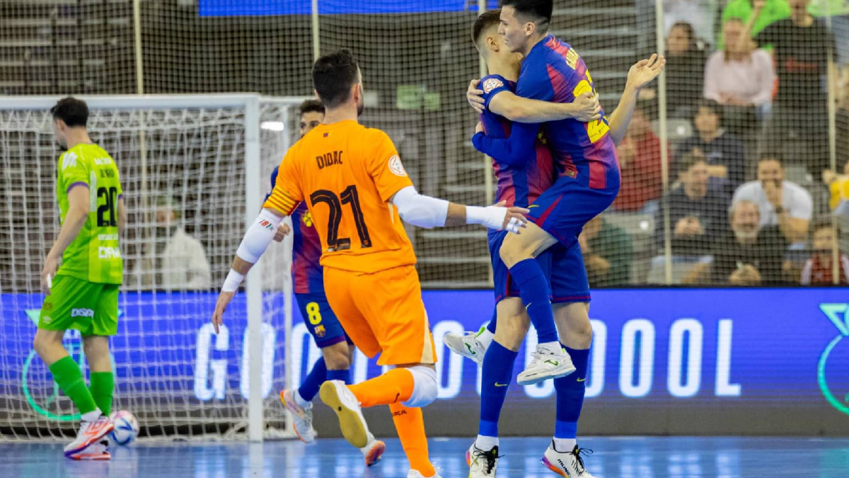El Barça golea a Palma y se mete en la final