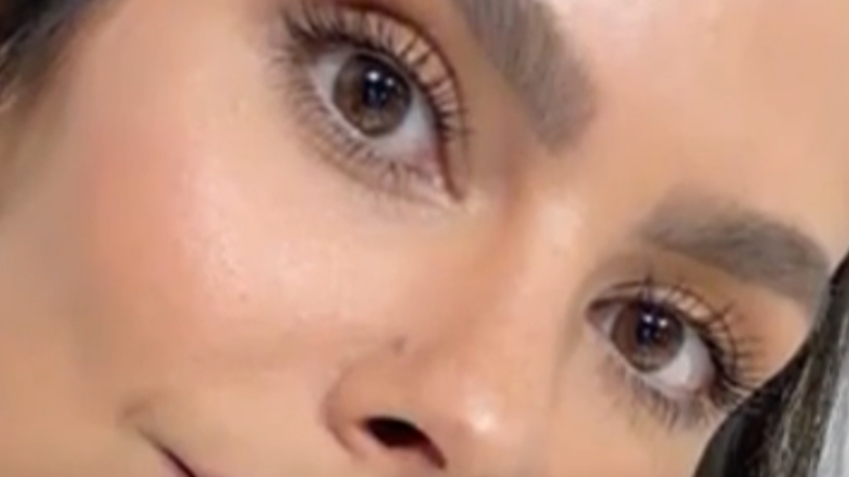 Pedroche sale al paso de la alarma generada con una parte de su cuerpo que preocupa: "Nada más lejos de la realidad"