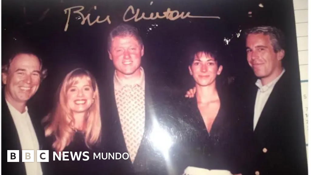 Difunden nuevas fotos de Epstein que muestran a Trump, Clinton y el expríncipe Andrés