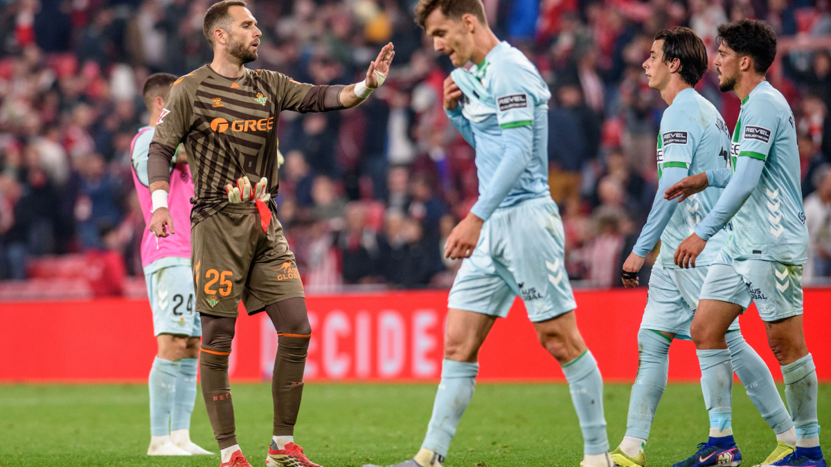 'Regalar' el primer tiempo le sale caro al Betis en San Mamés