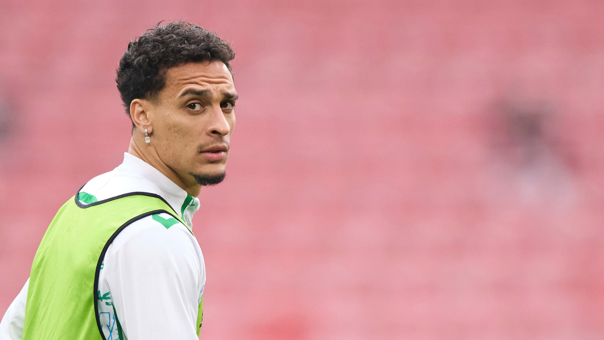 El parón, un 'salvavidas' para Antony