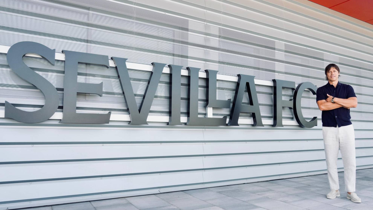 Oficial: Almeyda es destituido como entrenador del Sevilla