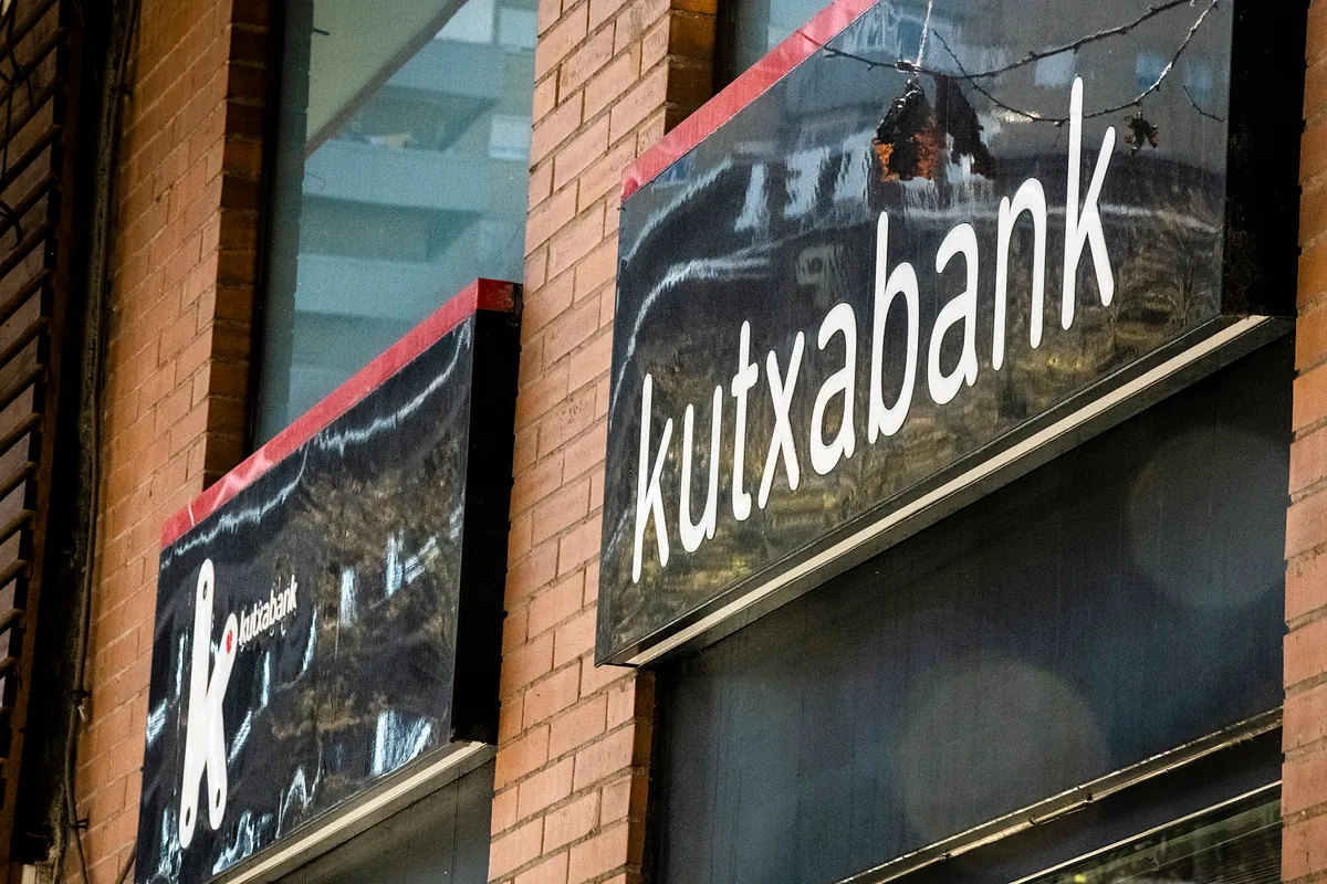 Kutxabank anticipa un parón en hipotecas, pero impulso en el crédito a empresas