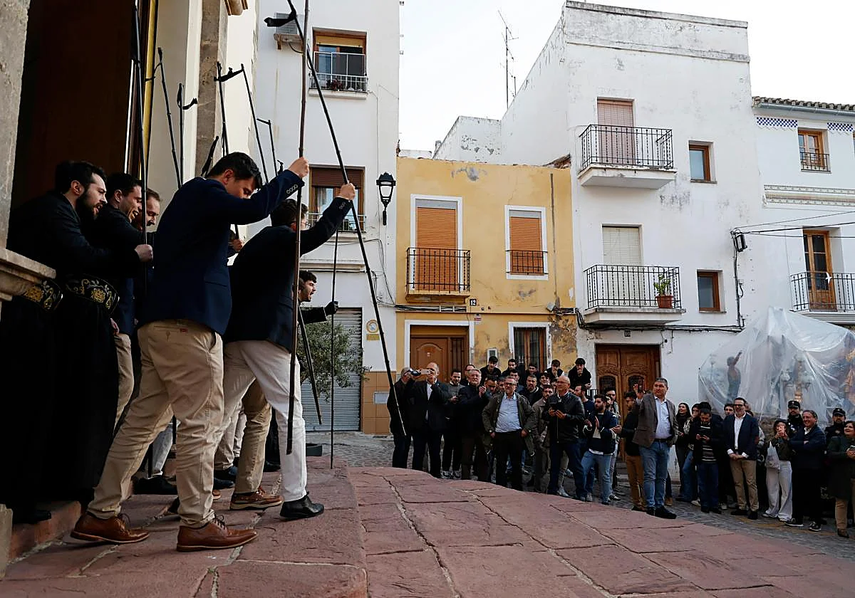 El veto a las mujeres cofrades en Sagunto impulsa al Gobierno a retirar la declaración de Fiesta de Interés Turístico Nacional de la Semana Santa