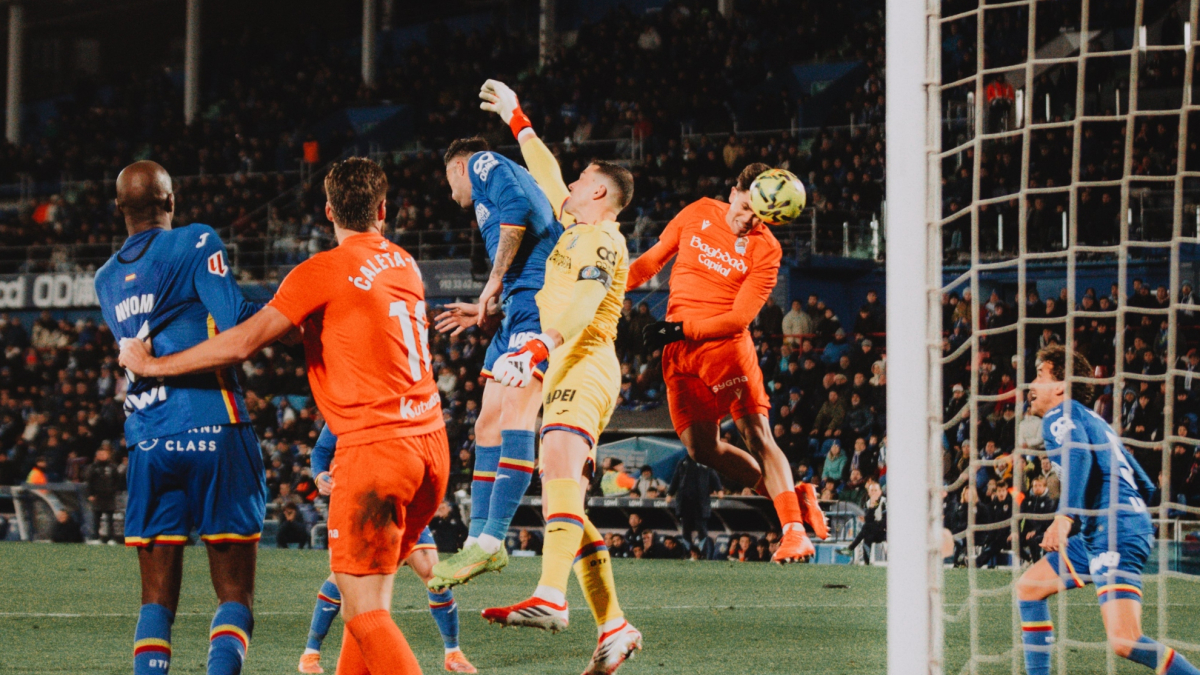 Aramburu, casi sin descanso y sin recambio