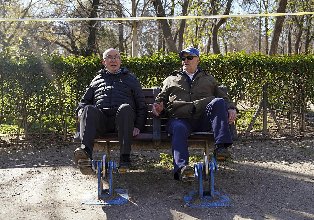 Los actuales jubilados y también los nuevos cobrarán pensiones más generosas en 2026