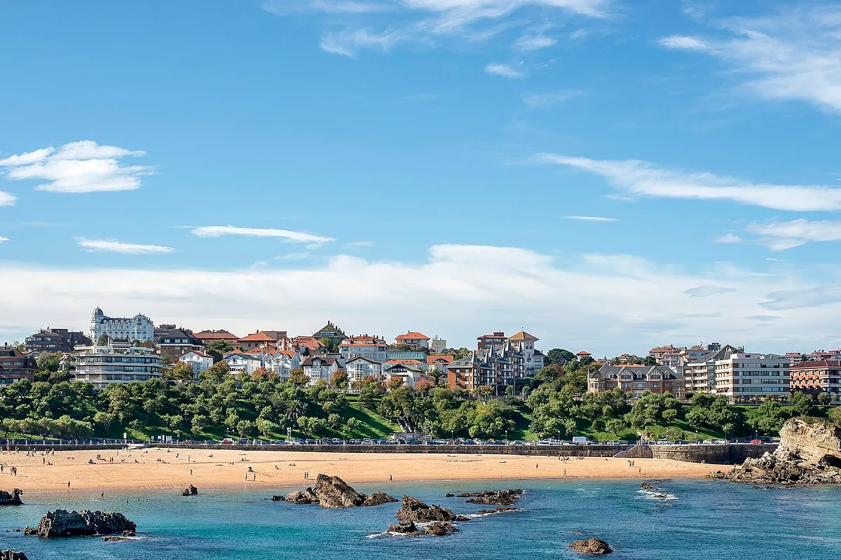 La compraventa de viviendas cae un 11,4% en enero, pero los precios suben un 9%