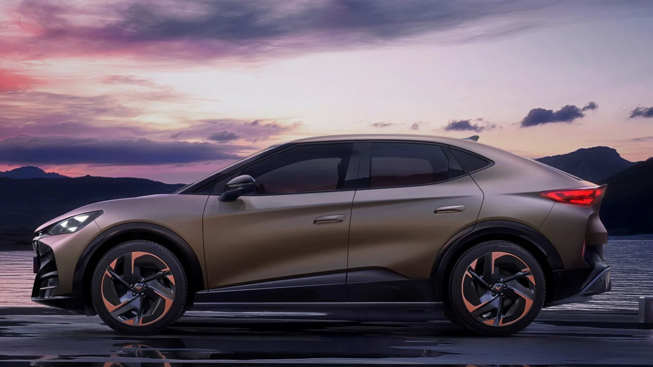 El CUPRA Tavascan más barato está cambiando las reglas: 190 CV para meterse en la guerra con Tesla, Volkswagen y Ford