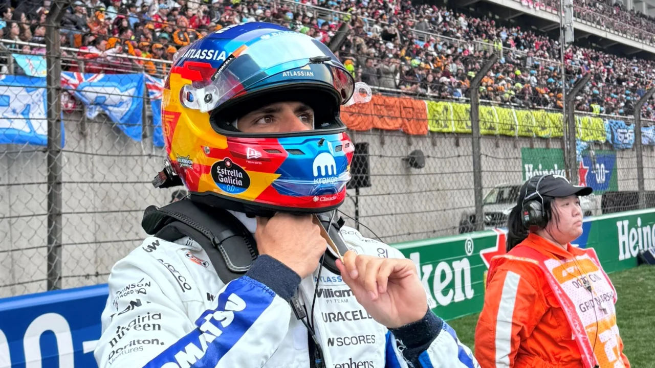 Sainz reconoce que el nivel de Williams le ha golpeado: “Ha sido un shock… más grande de lo que esperaba”