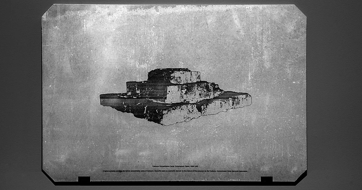 La luz como metáfora para Nicolás Combarro