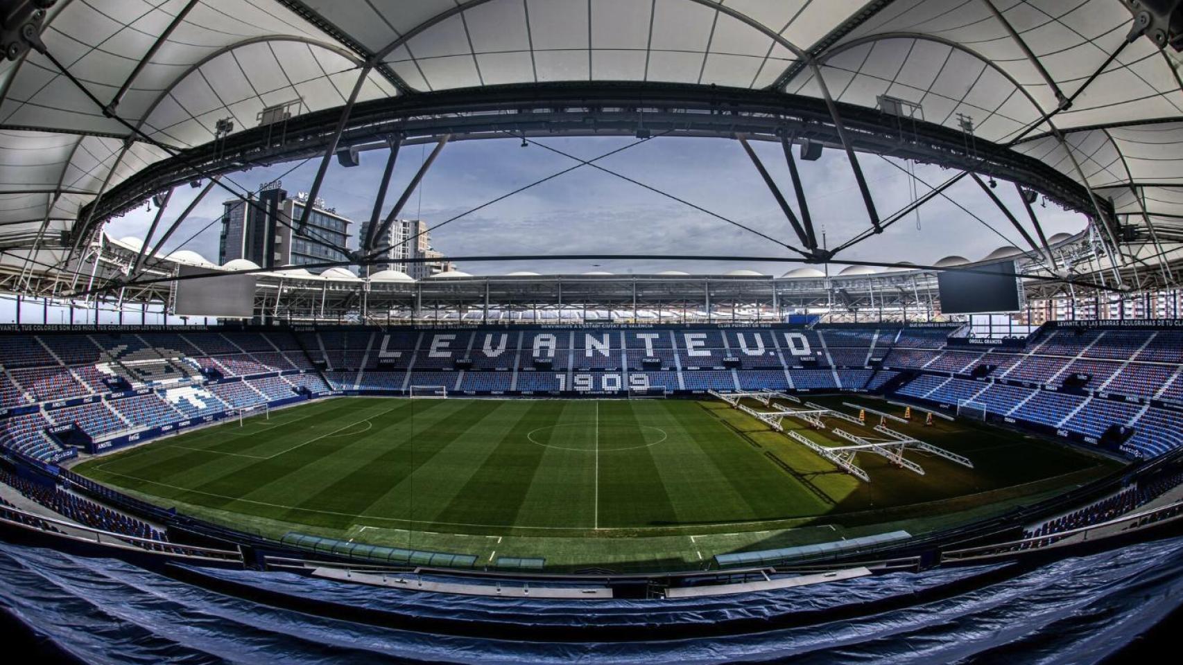 Aplazado el partido Levante - Villarreal de este domingo ante la alerta meteorológica en la provincia de Valencia