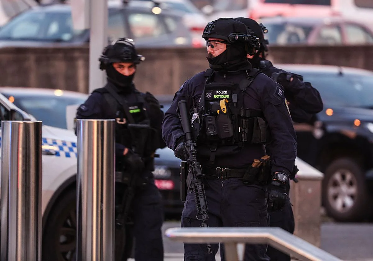 Al menos 10 muertos en un atentado contra la comunidad judía en una playa de Sídney