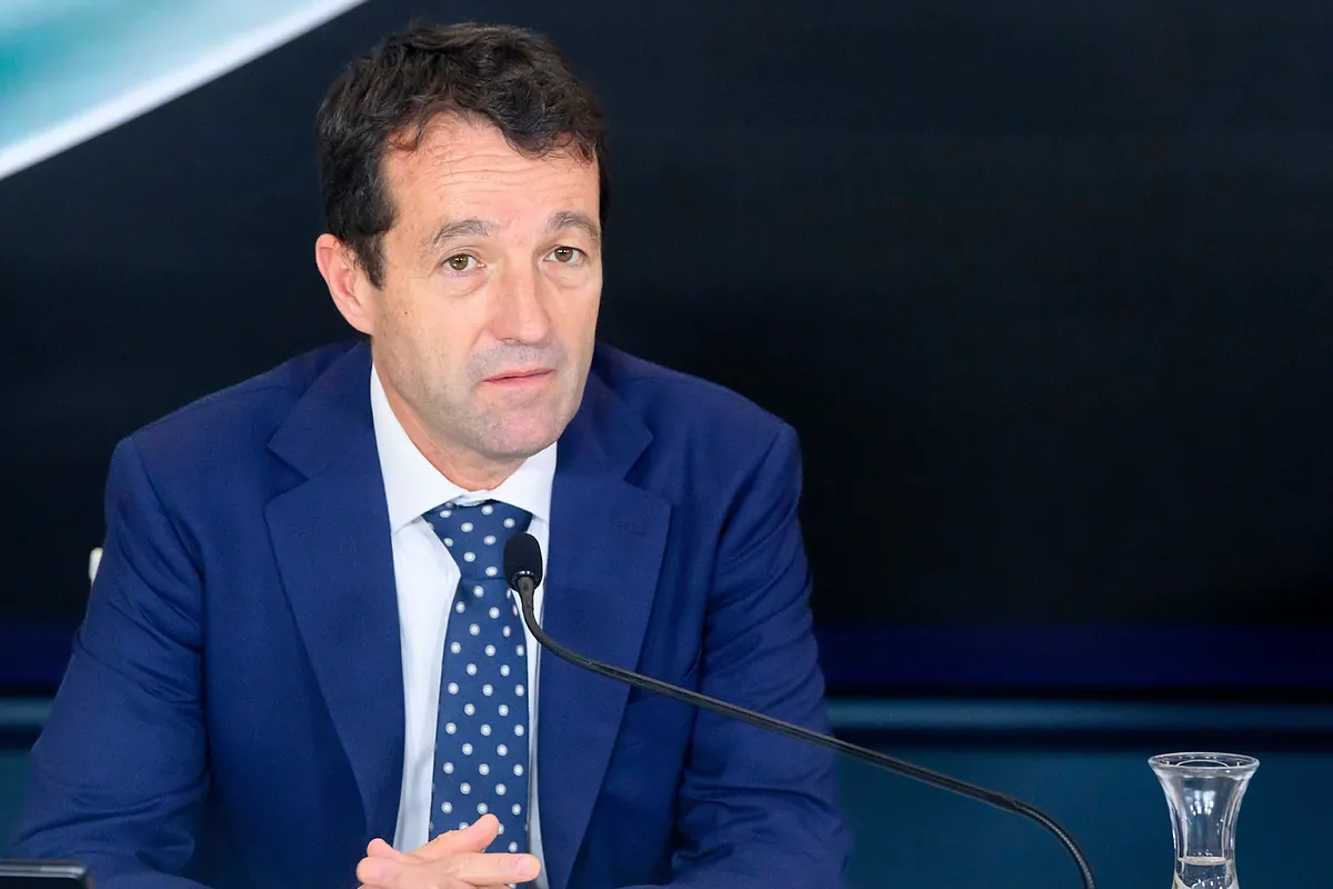 El Gobierno debe aprobar antes de que acabe el año la compra de Hispasat por parte de Indra