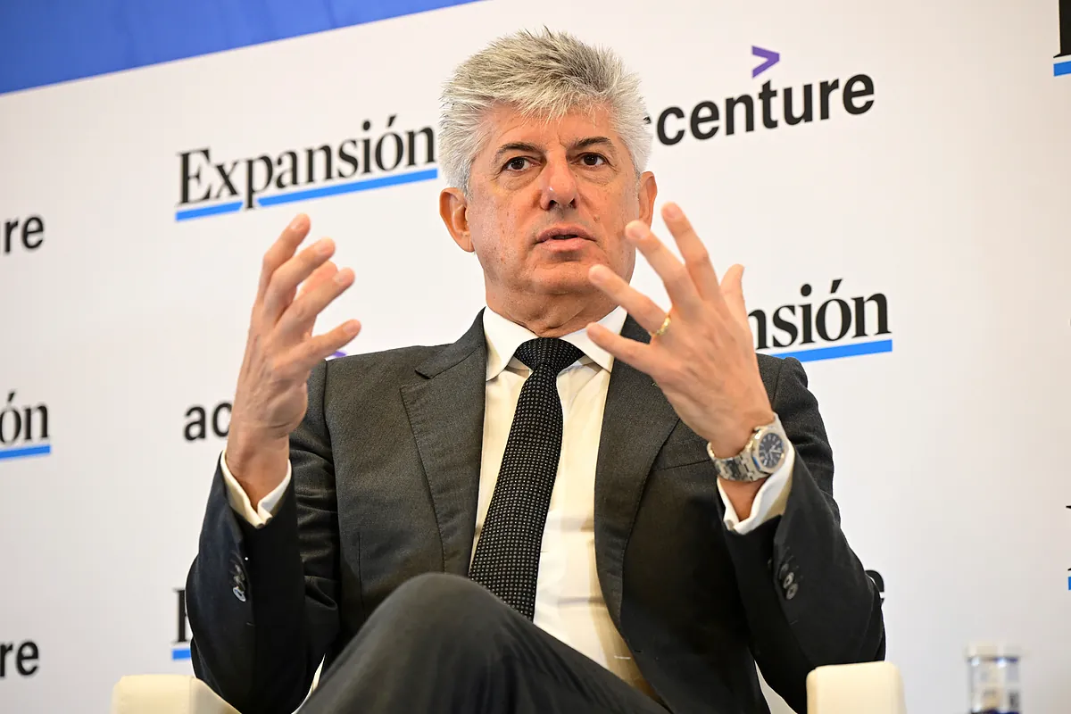 Cellnex propone reelegir a Patuano y ratificar a sus consejeros cada año