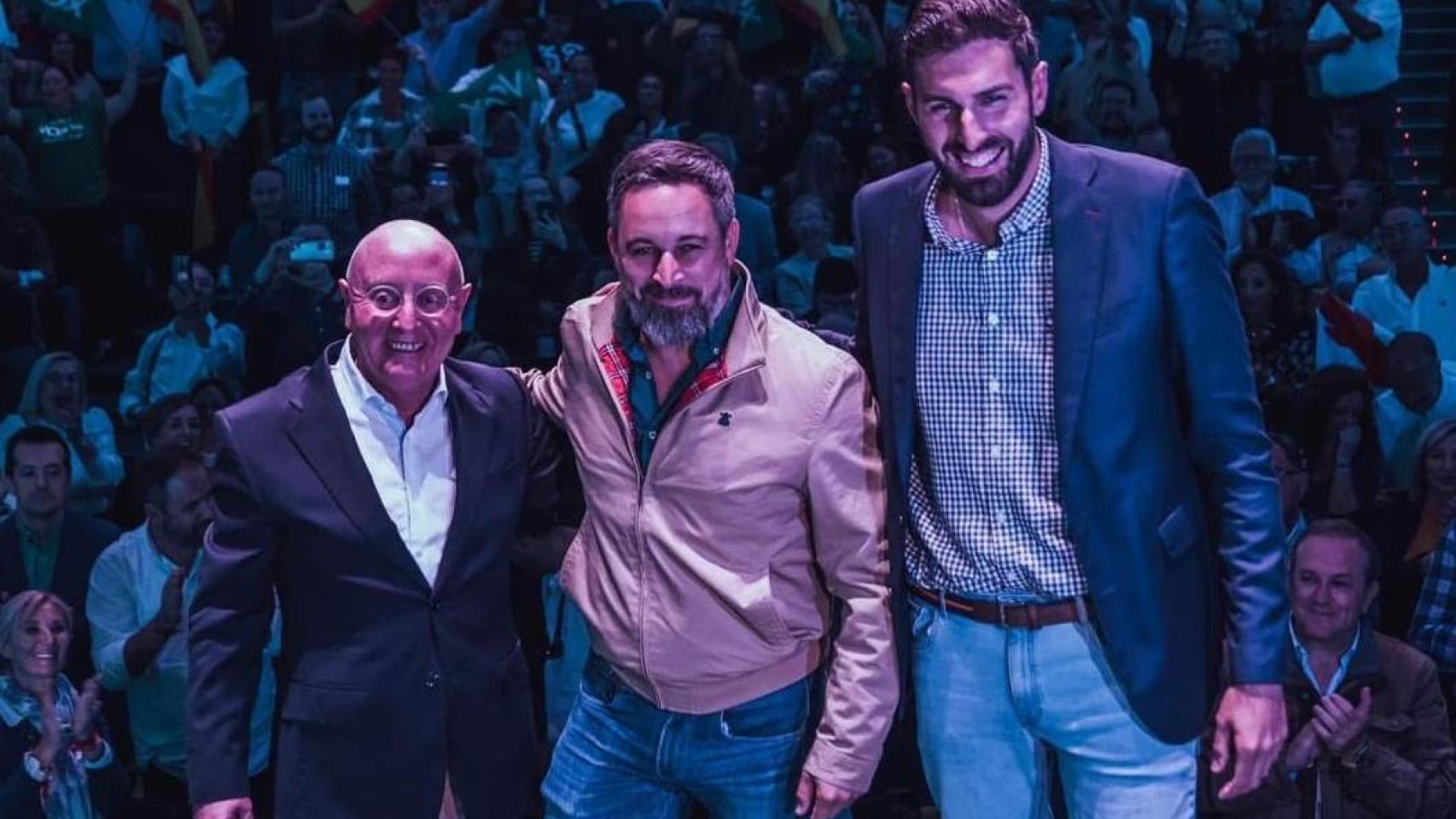 Salinas, exvicealcalde de Vox en Cartagena, denuncia "espionaje" para las purgas de Abascal y "presiones" para pagar charlas