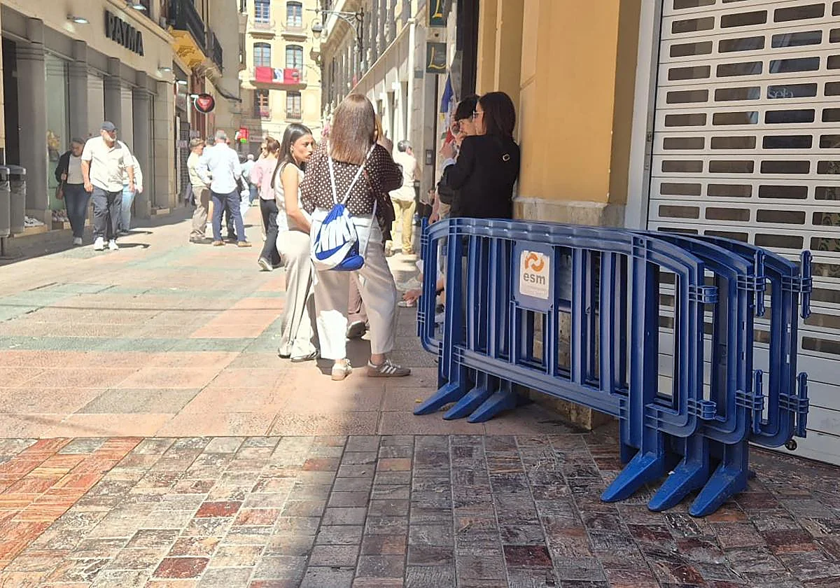 Críticas por el cierre al público de calles del Centro de Málaga esta Semana Santa