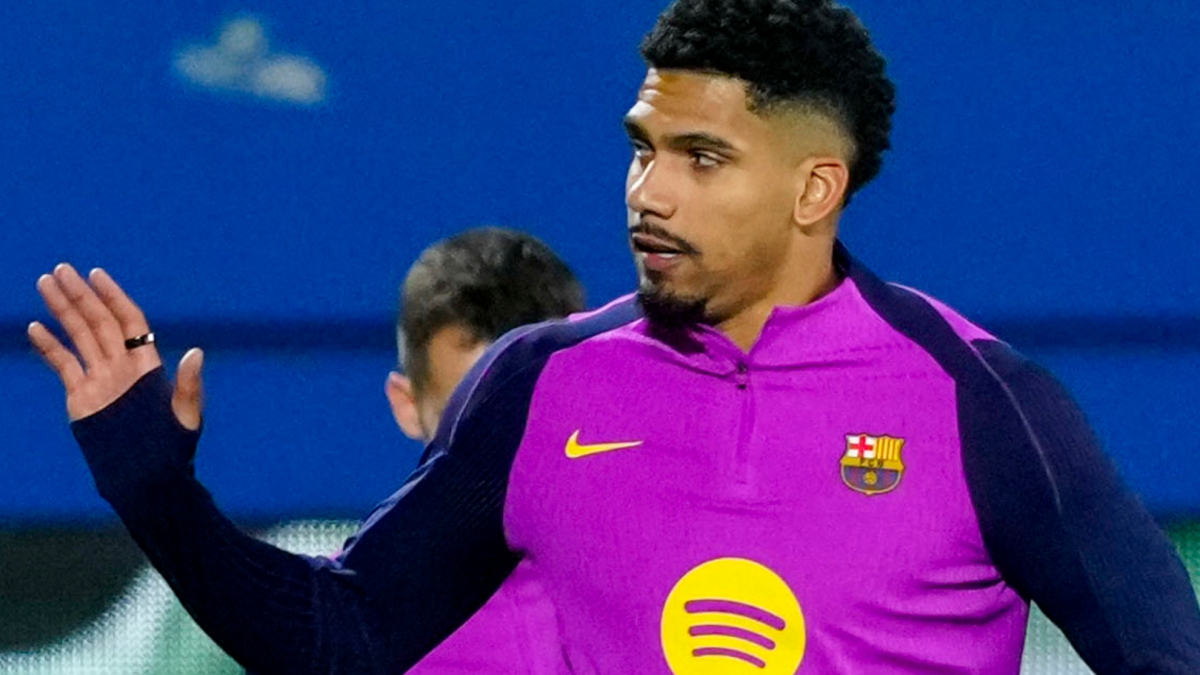 Araujo: "Hablé con Foden y me dijo que no pasaba nada, que eran cosas de fútbol"