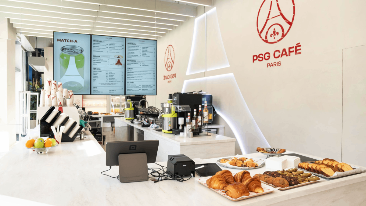 El PSG apuesta por la restauración: abre una cafetería en los Campos Elíseos de París
