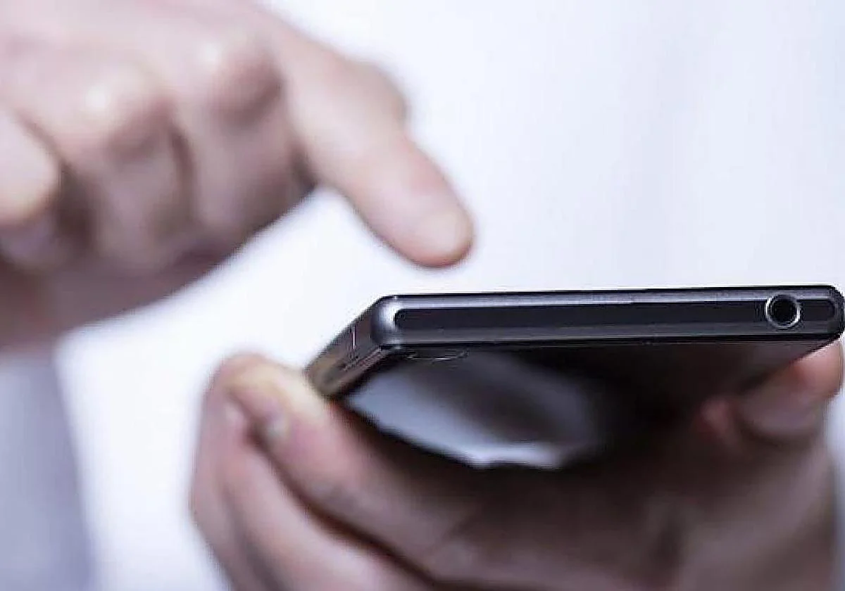 La Policía Nacional alerta de la estafa del 'relay attack': no respondas a este mensaje del banco