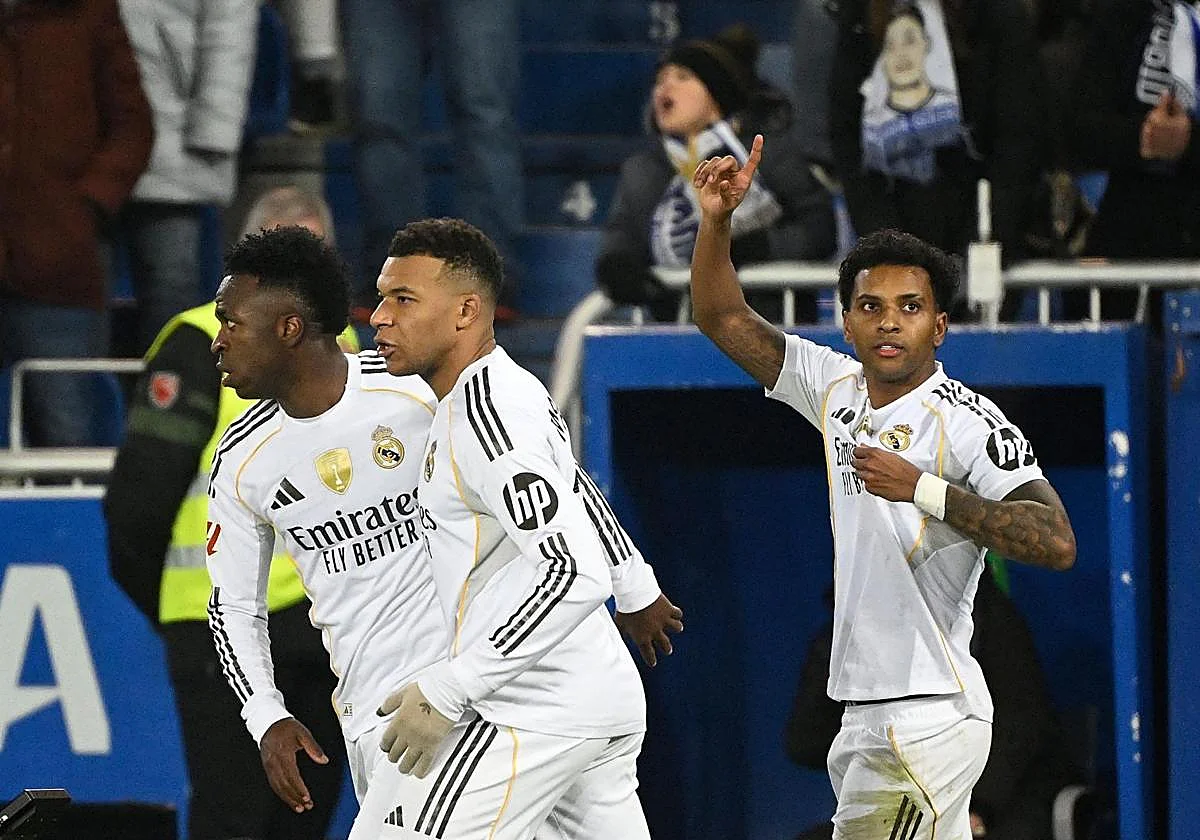 El Real Madrid vence pero no convence en Mendizorroza