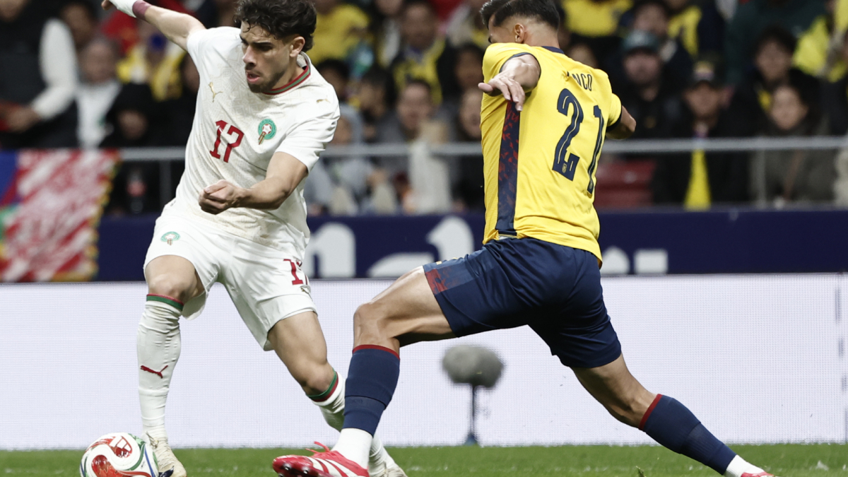 El once de Pellegrini en la cita clave ante el Espanyol, condicionado por el regreso de los internacionales