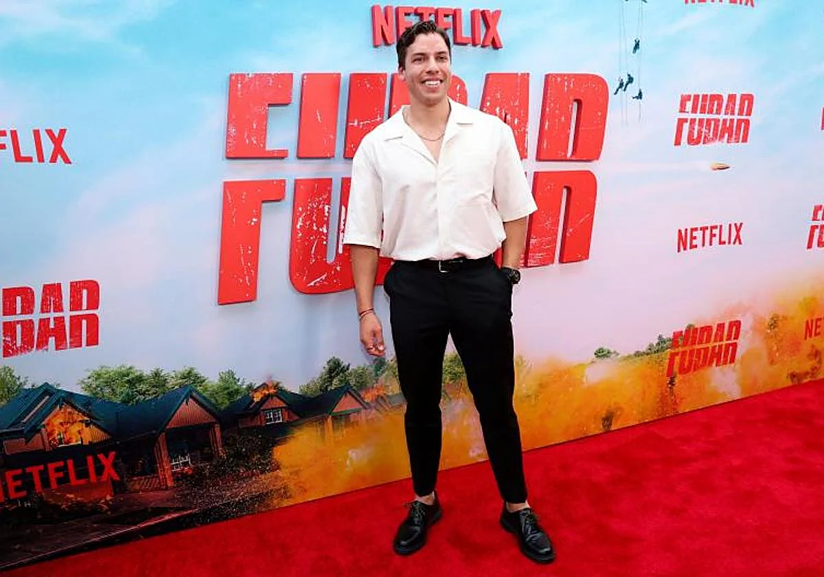 Joseph Baena, hijo de Arnold Schwarzenegger, gana su primera competición de culturismo