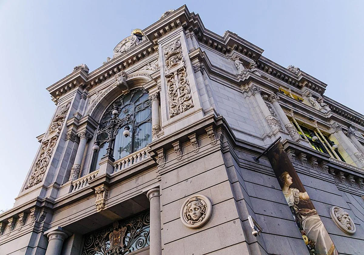 España sortea el 'riesgo Trump' y mantiene la confianza para financiarse en el mercado