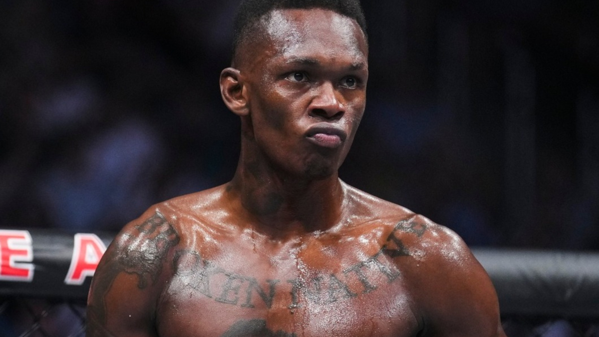 Adesanya no piensa en la retirada: "Voy a seguir una y otra vez"