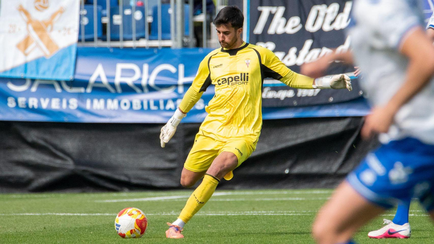 El portero del Algeciras que dijo a los ultras 'indepes' del Europa que morirán siendo españoles: "Me gritaban 'español, muérete'"