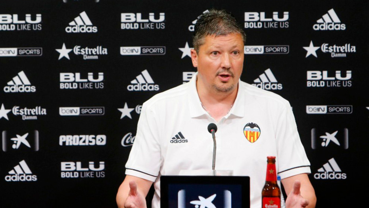 Penev aclara su estado de salud, tira un dardo y Giner responde entre lágrimas