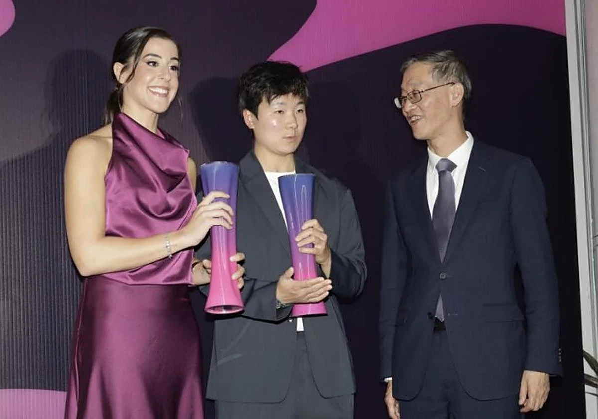 La emotiva despedida de He Bing Jiao a Carolina Marín: «Te deseo lo mejor»