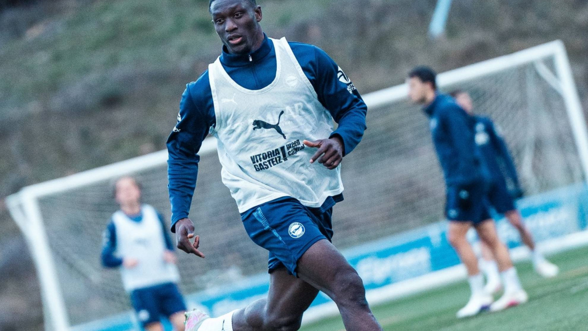 Diabaté pide paso en el once del Alavés