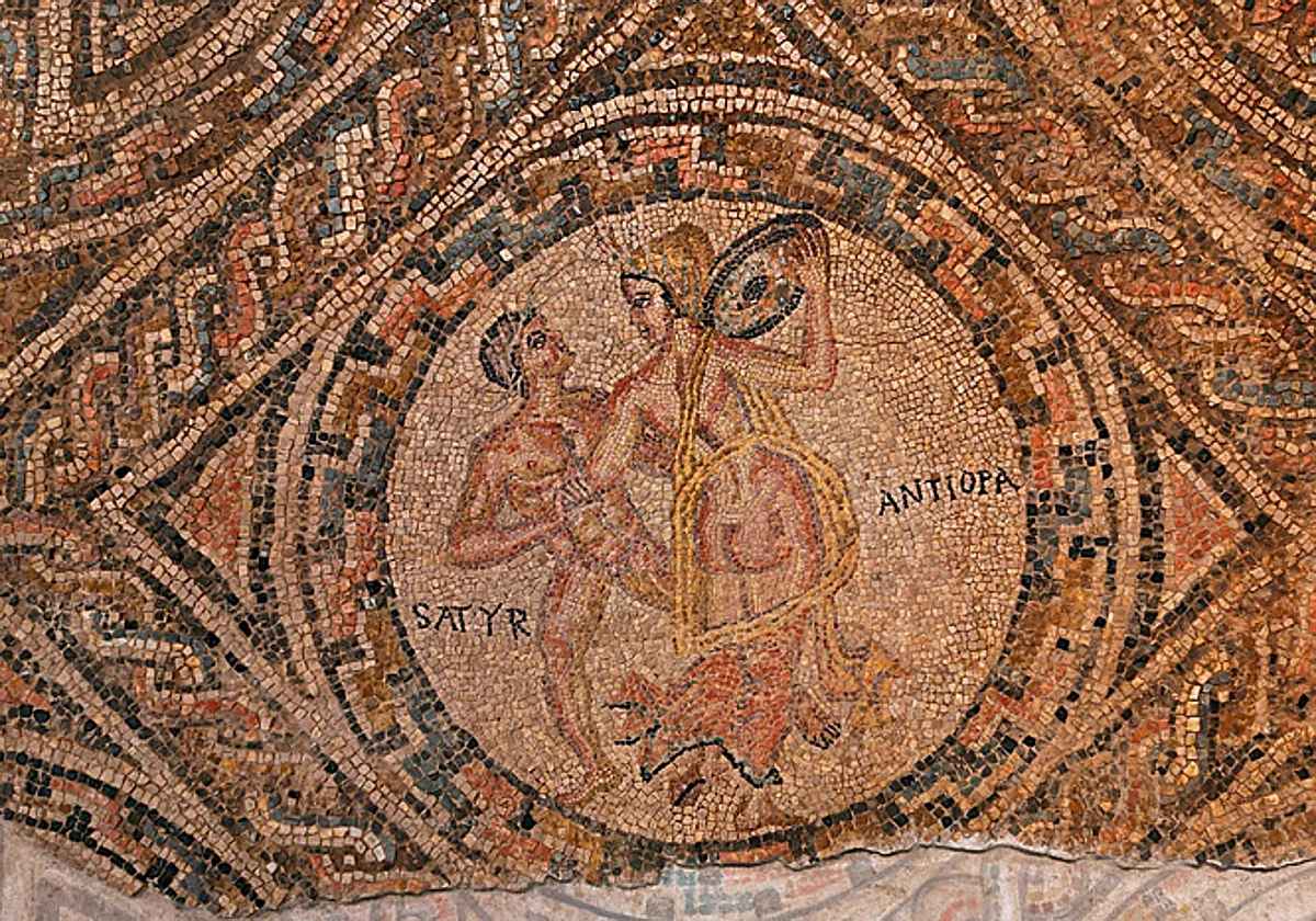 Rincón de la Victoria organiza un ciclo de 'podcasting' en Villa Antiopa