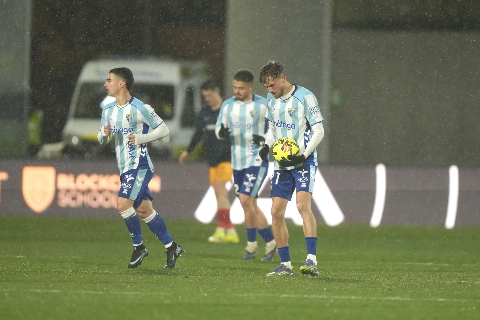 'Loqueando' bajo la lluvia y frío