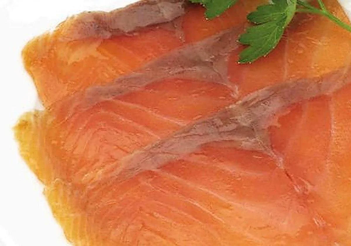 Alerta alimentaria por listeria en salmón ahumado de varias marcas conocidas